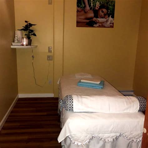 Intimate massage Whore Lake Forest